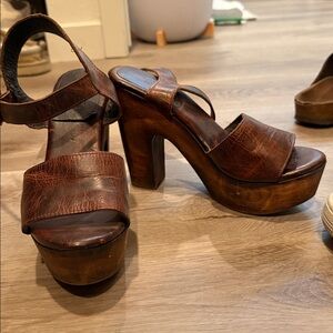 Women Freebird platform heels